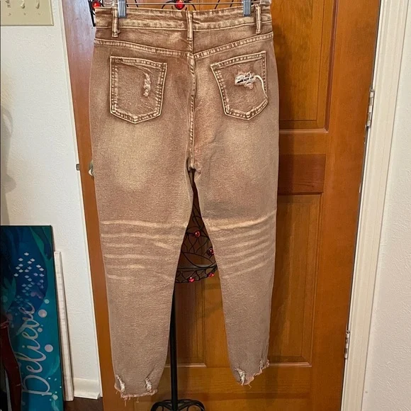 💸💸💸BOGOHO 💸💸💸Distressed Tan Women's Jeans-10 - Picture 5 of 10